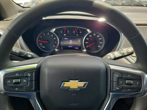 Used 2021 Chevrolet Blazer LT AWD/4WD image 19