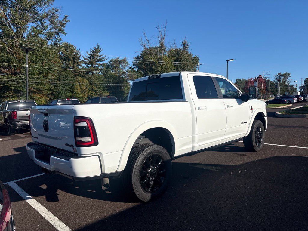 Used 2023 RAM 2500 Limited AWD/4WD image 2