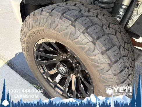 Used 2025 Ford F350 Platinum AWD/4WD image 23