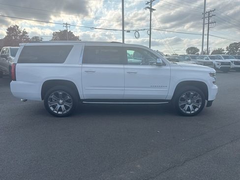 Used 2019 Chevrolet Suburban Premier image 6