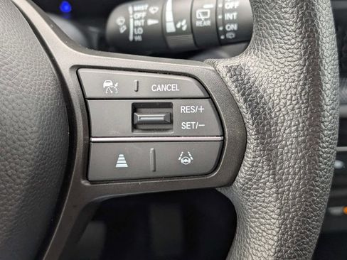 Certified 2025 Honda CR-V EX image 21