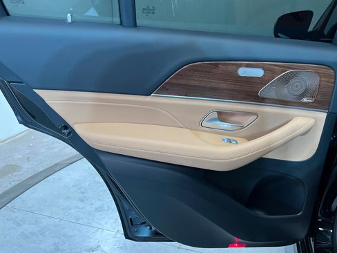 New 2026 Mercedes-Benz GLE 450 4MATIC image 18