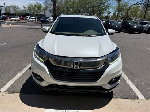 Used 2021 Honda HR-V EX image 5
