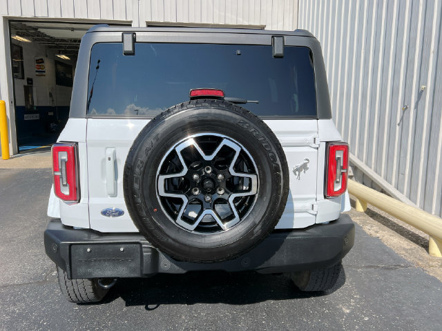 Used 2023 Ford Bronco Outer Banks AWD/4WD image 7
