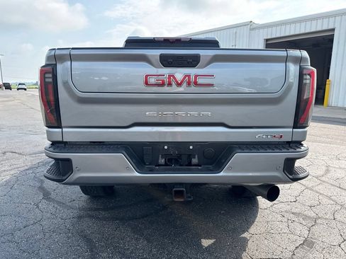Used 2024 GMC Sierra 2500 AT4 w/ AT4 Premium Plus Package AWD/4WD image 8