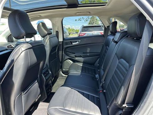 Used 2023 Ford Edge SEL w/ Convenience Package AWD/4WD image 10