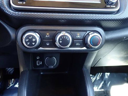 Used 2024 Nissan Kicks S FWD image 18