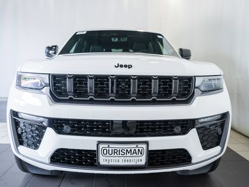 New 2026 Jeep Grand Cherokee L Limited AWD/4WD image 2