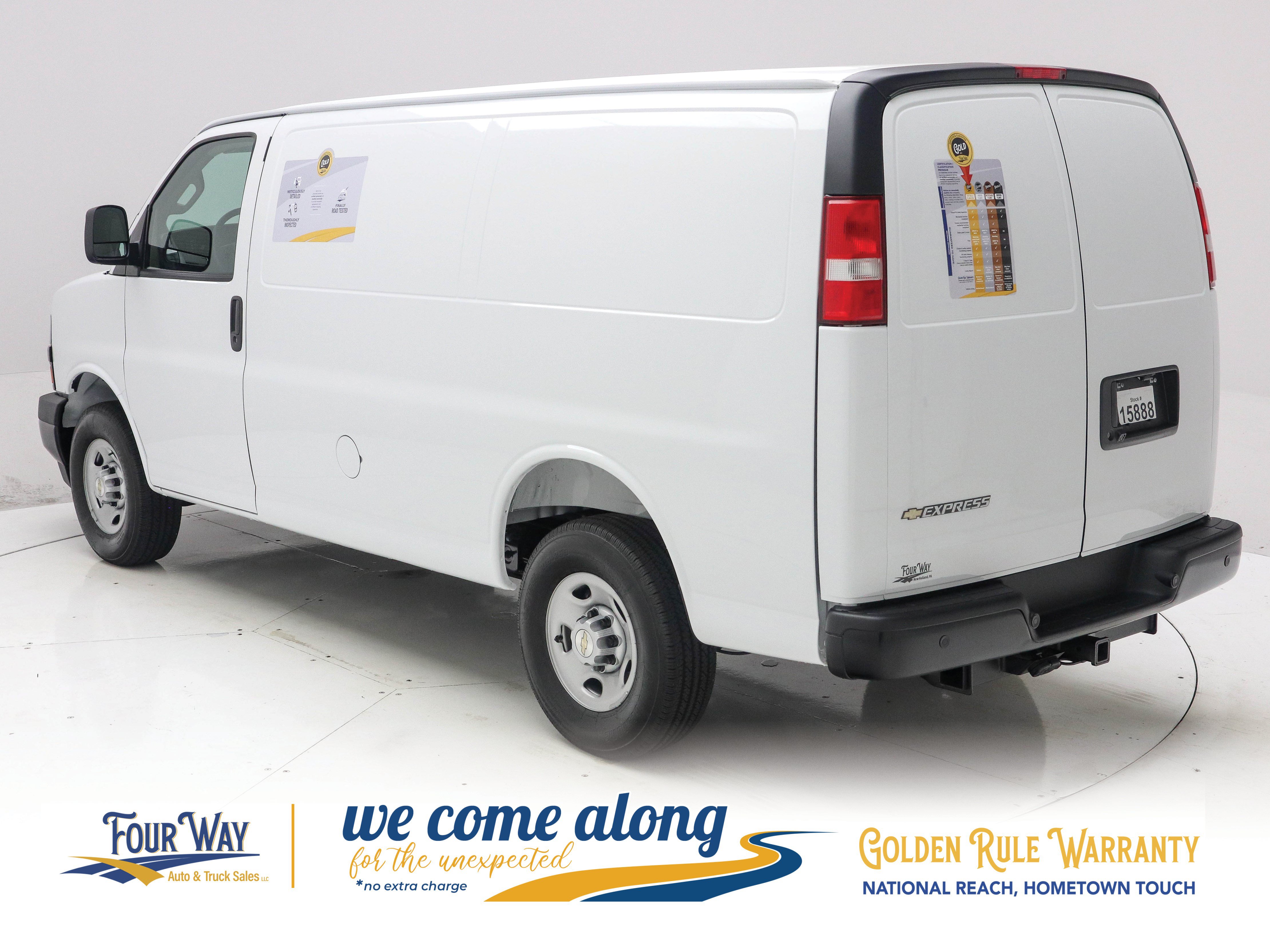 Used 2026 Chevrolet Express 3500 w/ Driver Convenience Package RWD image 6