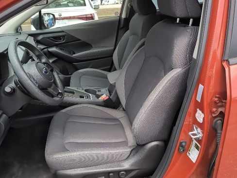 Used 2025 Subaru Crosstrek 2.0i Premium AWD/4WD image 11
