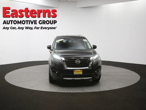 Used 2022 Nissan Pathfinder SL image 54