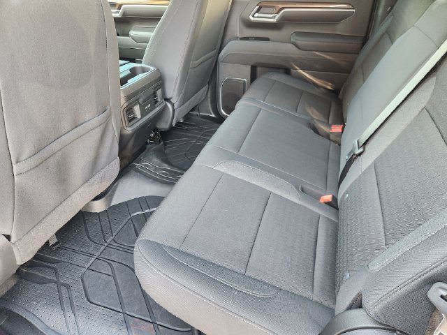 Used 2026 Chevrolet Silverado 1500 LT w/ Texas Edition Plus RWD image 32