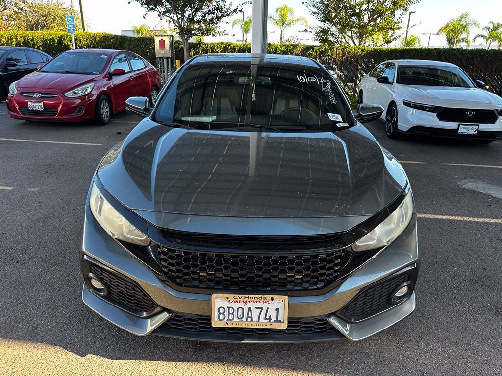 Used 2018 Honda Civic EX-L image 9