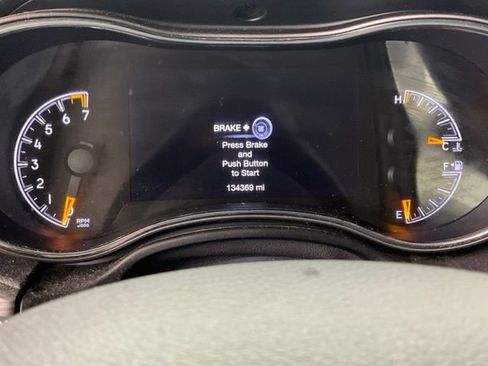 Used 2019 Jeep Grand Cherokee Limited X image 9