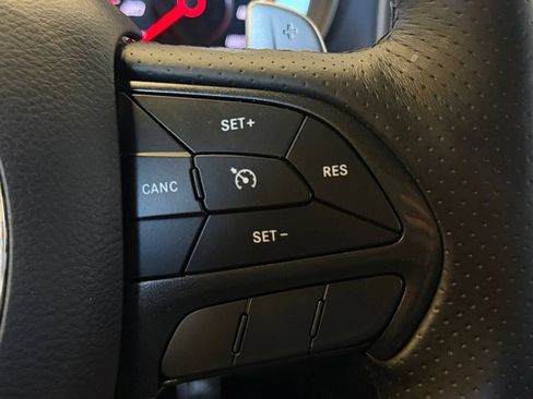 Used 2019 Dodge Charger Scat Pack w/ Dynamics Package RWD image 32