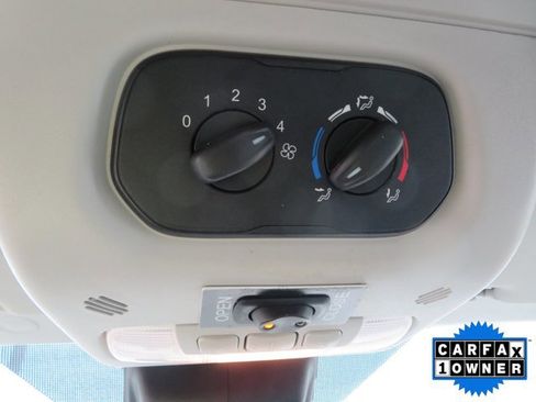 Used 2019 Ford Transit 350 XL image 24