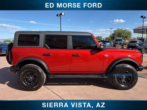 Used 2024 Ford Bronco Wildtrak AWD/4WD image 10