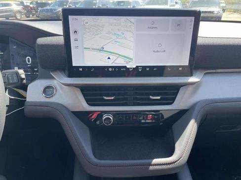 New 2026 Ford Explorer Active image 21