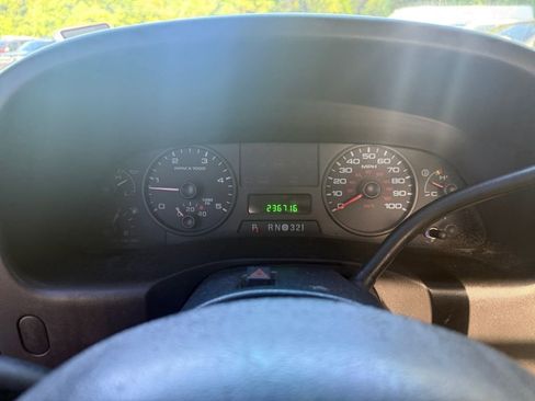 Used 2006 Ford F450 XL AWD/4WD image 21