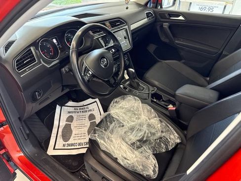 Used 2019 Volkswagen Tiguan SE w/ Panoramic Sunroof Package FWD image 23