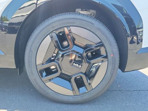 New 2026 Kia EV9 GT-Line AWD/4WD image 7