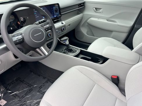 New 2026 Hyundai Kona SE image 11