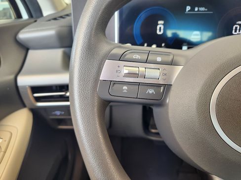 Used 2025 Hyundai Sonata SEL FWD image 28