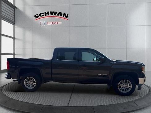 Used 2015 GMC Sierra 1500 SLE w/ SLE Value Package AWD/4WD image 3