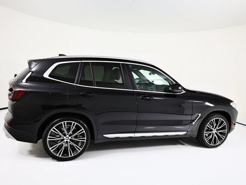 Used 2024 BMW X3 xDrive30i w/ Premium Package AWD/4WD image 8