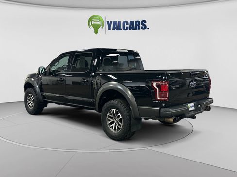Used 2017 Ford F150 Raptor w/ Equipment Group 802A Luxury AWD/4WD image 3