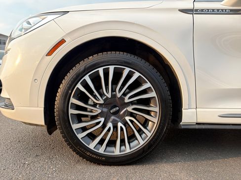 Used 2021 Lincoln Corsair Reserve w/ Equipment Group 201A AWD/4WD image 11