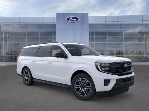 New 2025 Ford Expedition Max Active image 7