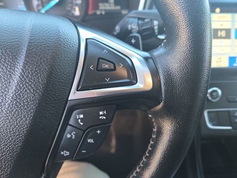 Used 2019 Ford Fusion SE w/ Equipment Group 151A image 21