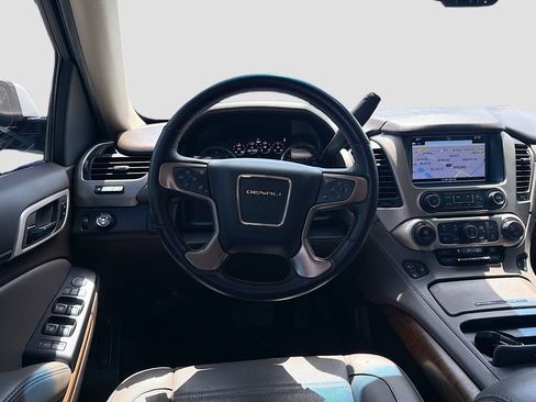 Used 2019 GMC Yukon Denali w/ Enhanced Security Package RWD image 22