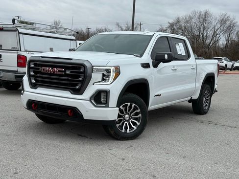 Used 2021 GMC Sierra 1500 AT4 w/ AT4 Premium Package image 3