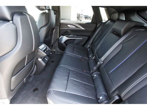 New 2026 Cadillac Lyriq Signature Luxury image 7