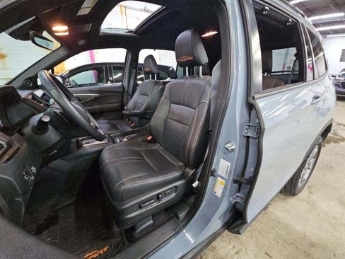 Used 2023 Honda Passport TrailSport image 6
