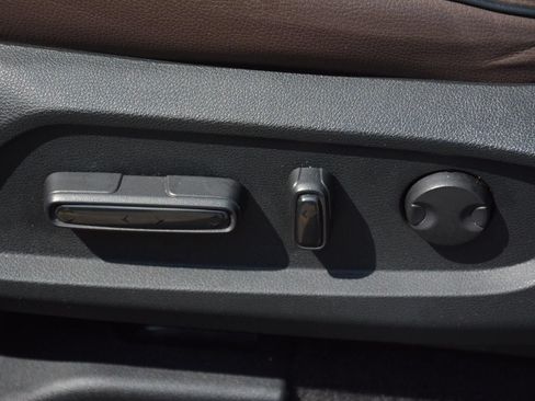 Used 2024 Honda Pilot Elite image 8
