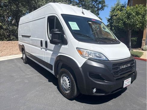 Used 2025 RAM ProMaster 3500 w/ Convenience Group FWD image 5