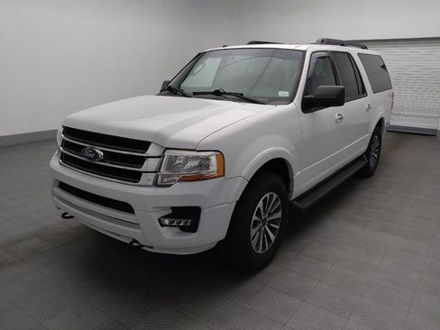 Used 2017 Ford Expedition EL XLT w/ Equipment Group 201A AWD/4WD image 2