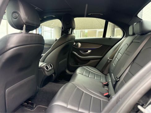 Used 2020 Mercedes-Benz C 300 Sedan image 7