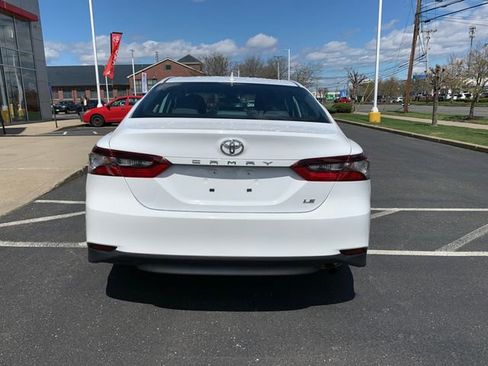 Used 2023 Toyota Camry LE FWD image 4