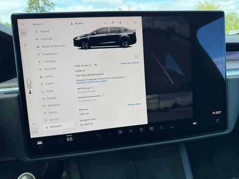 Used 2023 Tesla Model X AWD/4WD image 41