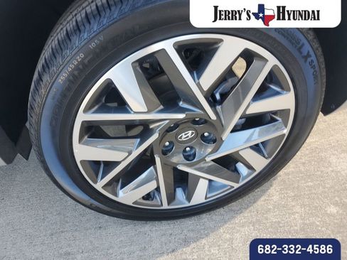 Certified 2023 Hyundai Santa Fe Calligraphy image 11