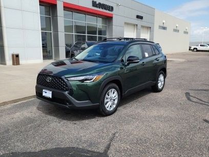 New 2025 Toyota Corolla Cross LE w/ Moonroof Package