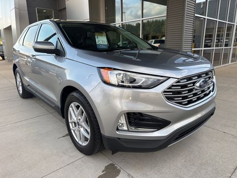 Certified 2021 Ford Edge SEL w/ Convenience Package image 10