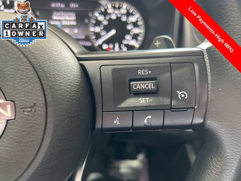 Used 2023 Nissan Rogue S image 13