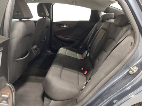 Used 2019 Chevrolet Malibu LT image 18