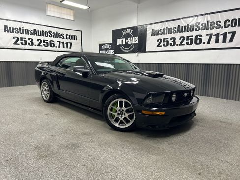 Used 2009 Ford Mustang GT Premium RWD image 1