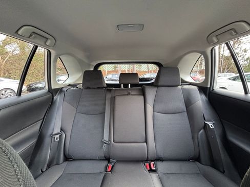 Used 2025 Toyota RAV4 LE AWD/4WD image 38